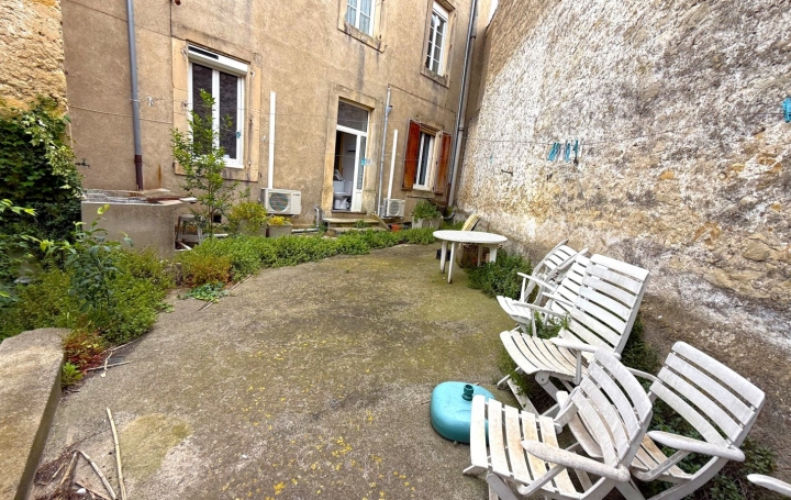 Maison OUVEILLAN (11590)  198 m2 180 000 € 