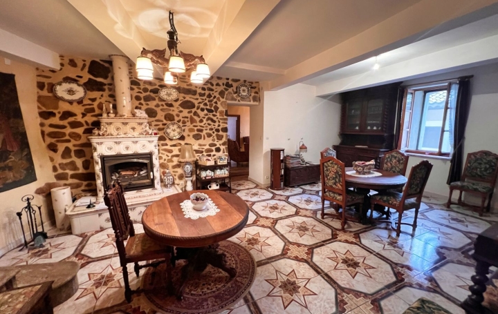 Maison / Villa MONTOULIERS (34310) 208 m<sup>2</sup> 248 000 € 