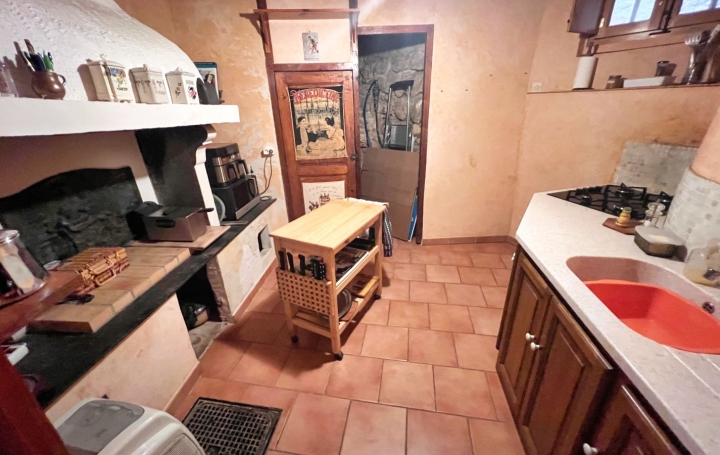 Maison de village MONTOULIERS (34310)  208 m2 248 000 € 