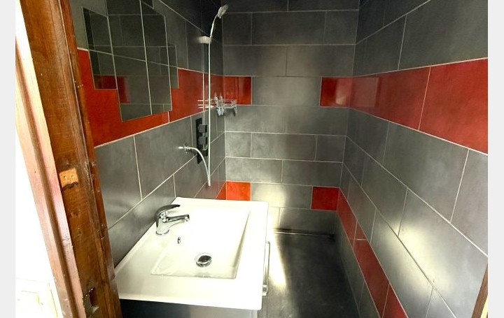 Maison de village BIZE-MINERVOIS (11120)  36 m2 59 000 € 