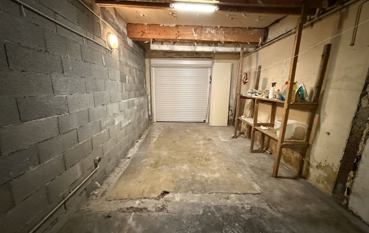 Immeuble NARBONNE (11100)  135 m2 315 000 € 