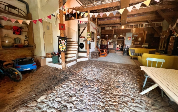 Maison MONTOULIERS (34310)  238 m2 349 999 € 