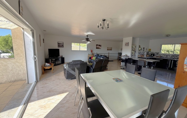 Villa CRUZY (34310)  138 m2 312 000 € 