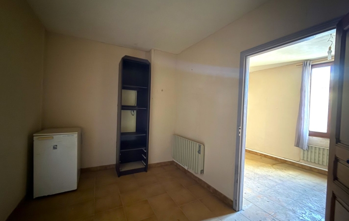 Maison de village AIGUES-VIVES (34210)  50 m2 39 000 € 