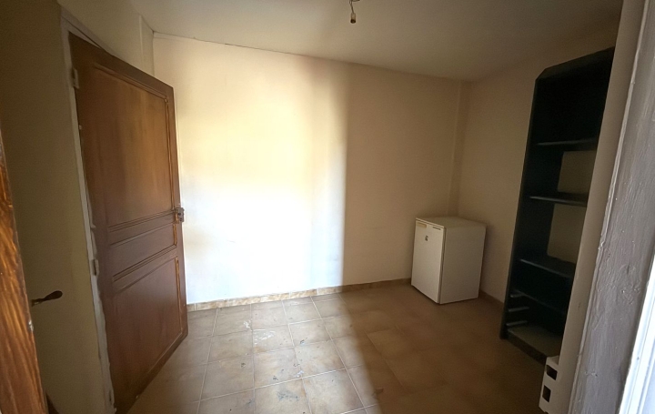 Maison de village AIGUES-VIVES (34210)  50 m2 39 000 € 