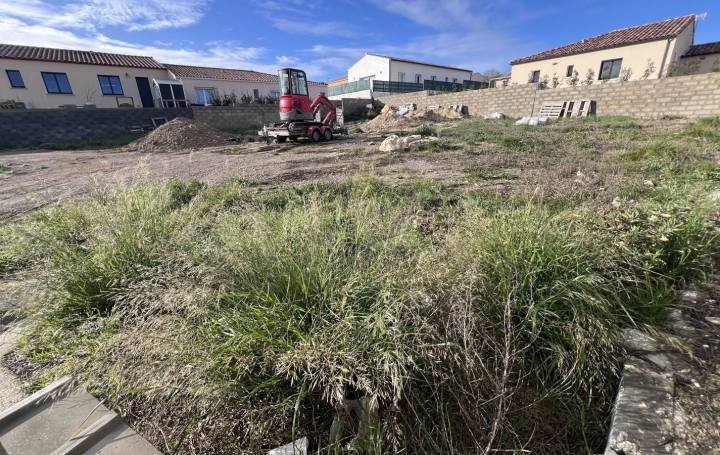 Terrain CRUZY (34310)   81 000 € 