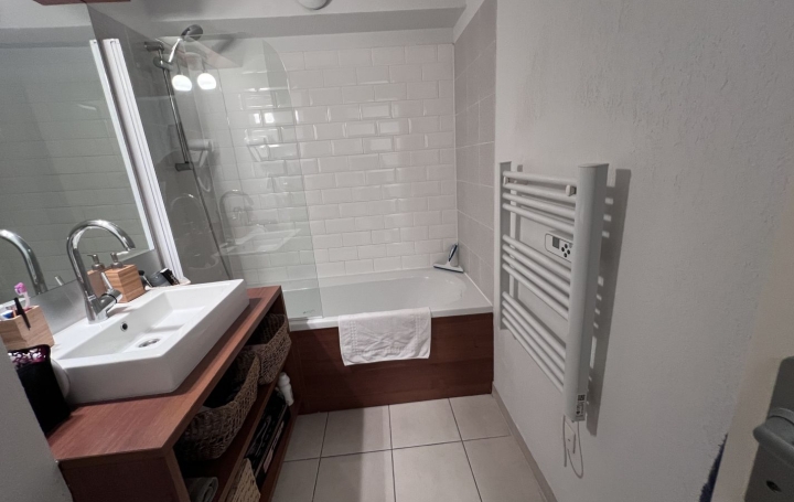 3 Pièces AZILLE (11700)  45 m2 89 000 € 