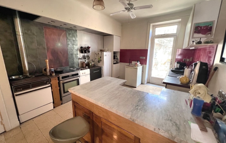 Maison ARGELIERS (11120)  245 m2 239 000 € 