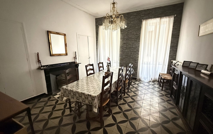 Maison COURSAN (11110)  345 m2 238 000 € 