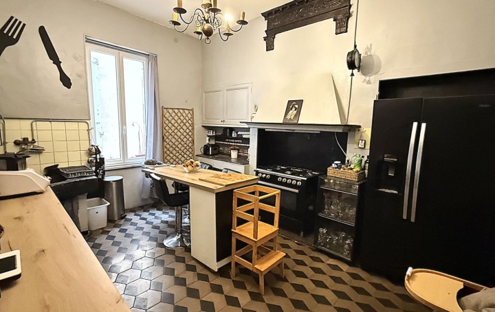 Maison COURSAN (11110)  345 m2 238 000 € 