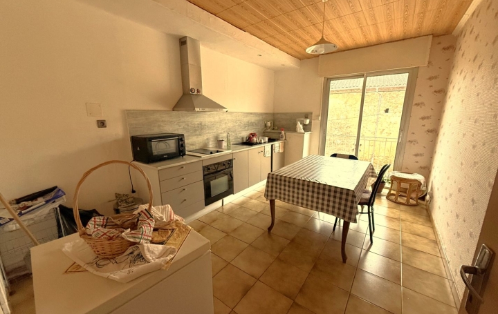 Maison MAILHAC (11120)  113 m2 169 000 € 