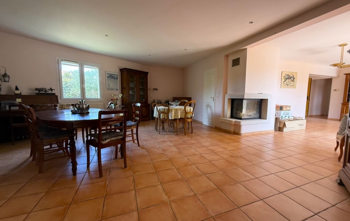 Maison OUVEILLAN (11590)  170 m2 375 000 € 