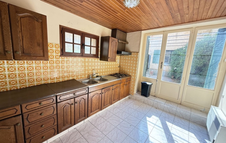 Maison de village CRUZY (34310)  154 m2 208 000 € 