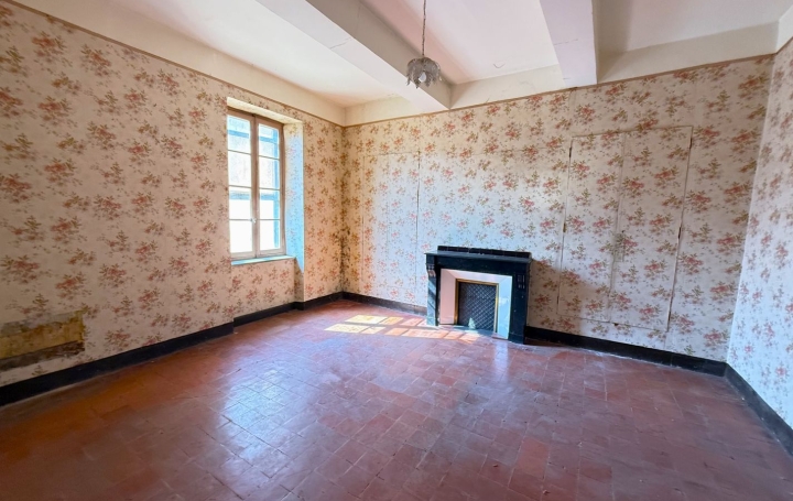 Maison de village CRUZY (34310)  154 m2 208 000 € 
