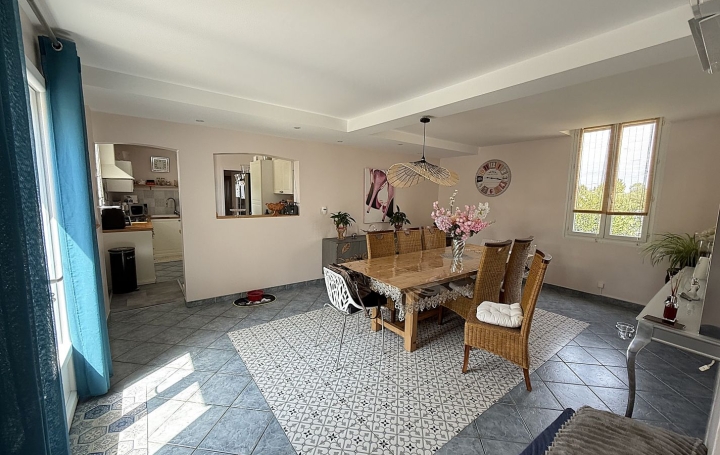 Villa BIZE-MINERVOIS (11120)  116 m2 279 000 € 