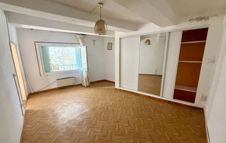 Maison de village SIRAN (34210)  67 m2 69 000 € 
