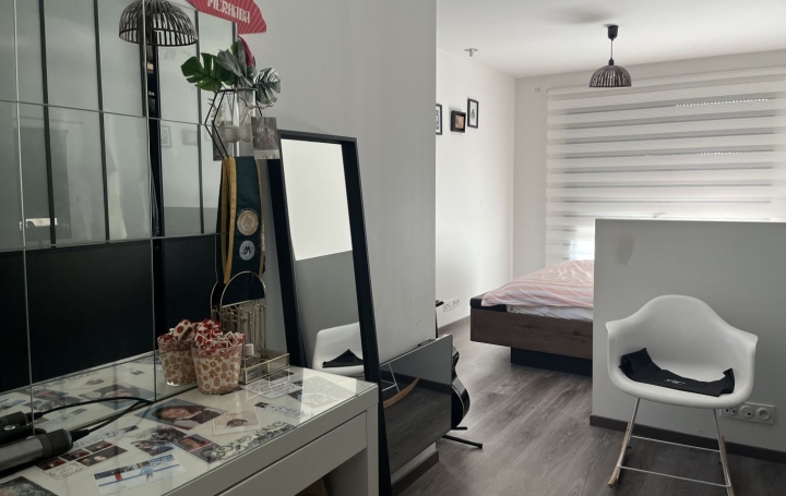 Villa MOUSSAN (11120)  115 m2 360 000 € 