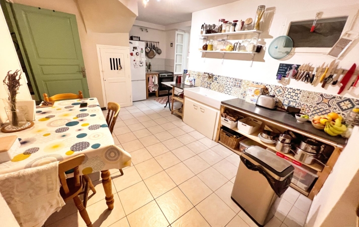 Maison CRUZY (34310)  153 m2 165 000 € 