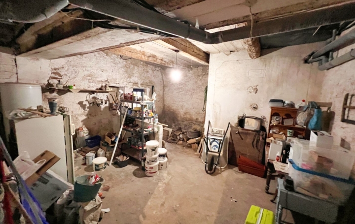 Maison CRUZY (34310)  153 m2 165 000 € 
