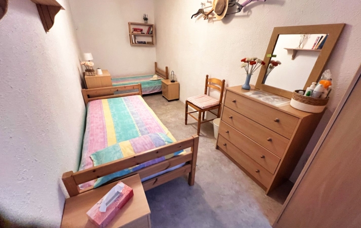 Maison CRUZY (34310)  153 m2 165 000 € 