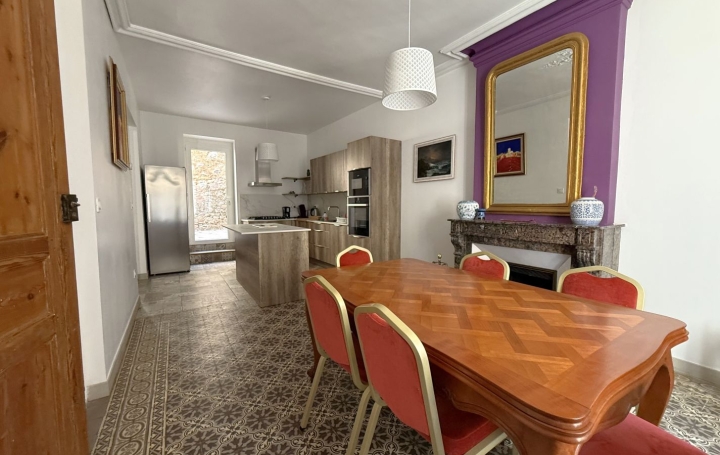 Maison de village MONTOULIERS (34310)  192 m2 270 000 € 