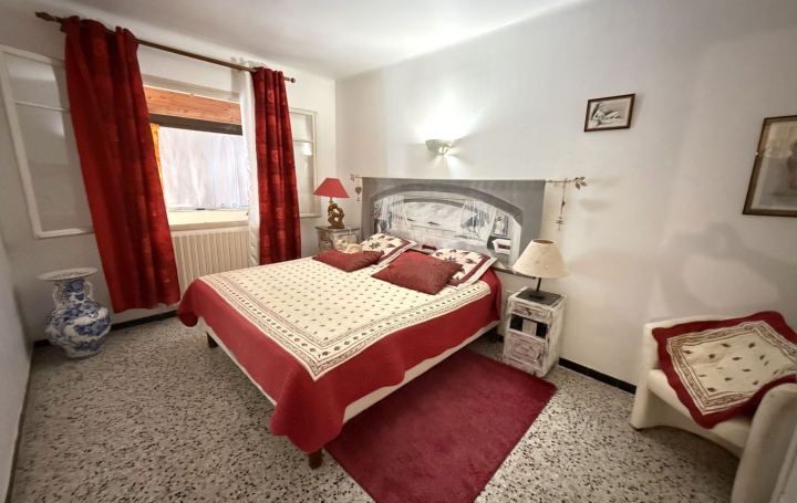 Maison de village OLONZAC (34210)  143 m2 59 000 € 