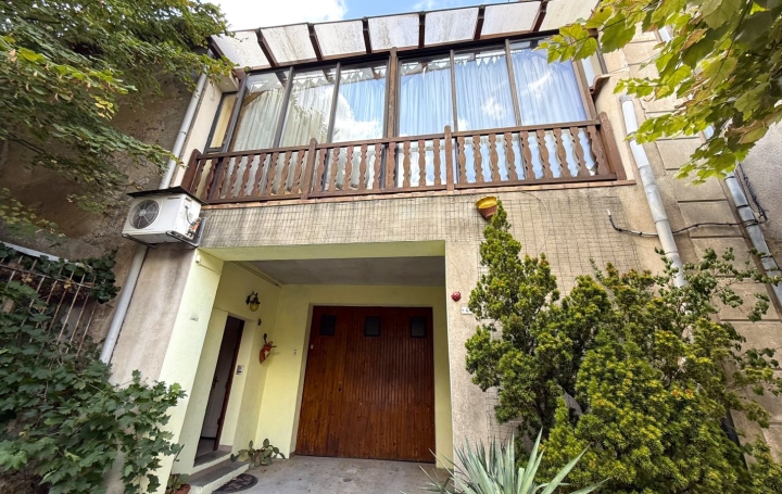 Maison de village OLONZAC (34210)  143 m2 59 000 € 