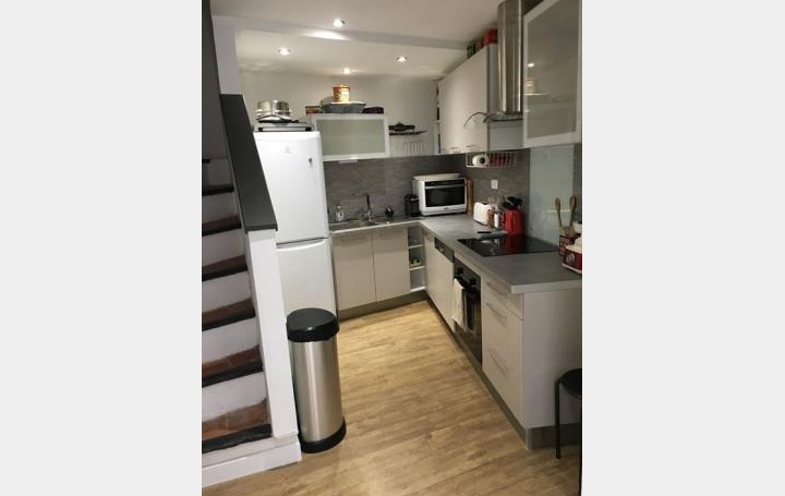 Réseau Immo-diffusion : Maison  ROUBIA  75 m2 99 000 € 