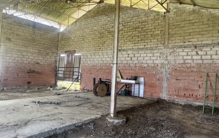 Parking AUBIET (32270)  160 m2 100 € 