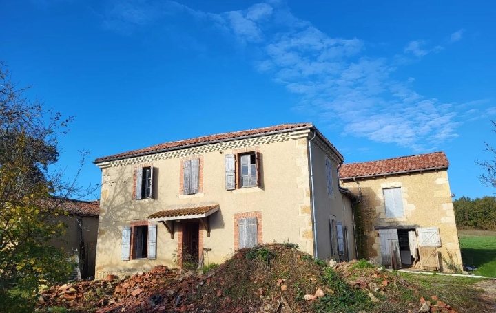 Maison PAVIE (32550)  443 m2 230 000 € 