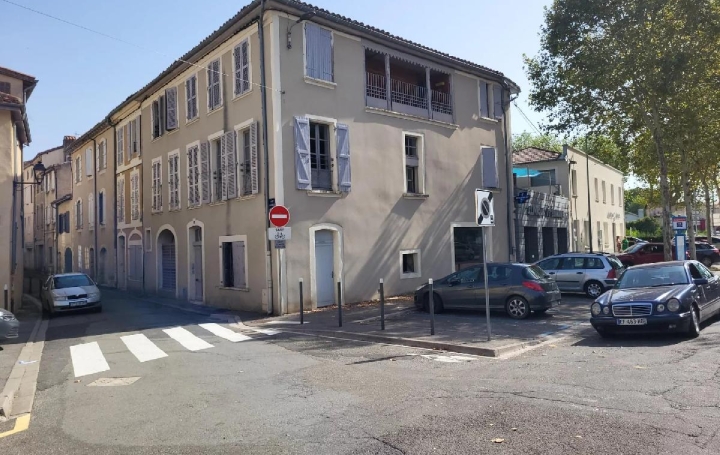 10 Pièces AUCH (32000)  941 m2 1 040 000 € 