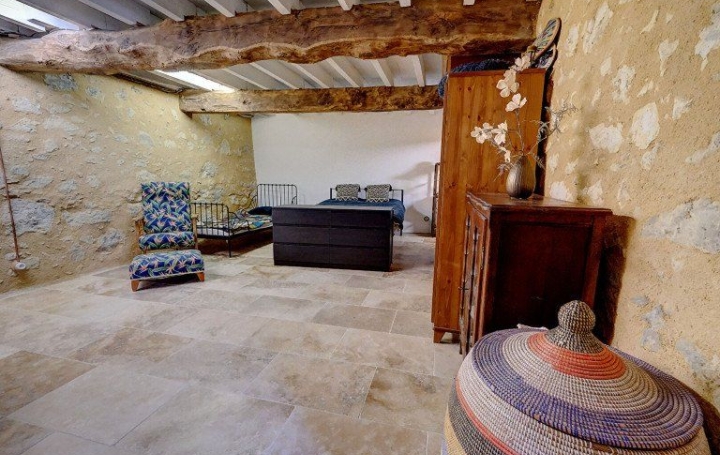 Maison de village CASTELNAU-BARBARENS (32450)  135 m2 205 000 € 