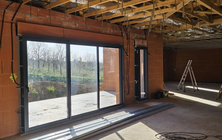 Maison PREIGNAN (32810)  128 m2 356 000 € 