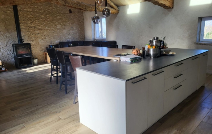 Maison LECTOURE (32700)  185 m2 272 000 € 