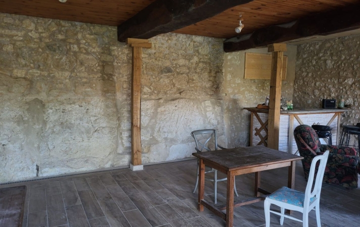 Maison LECTOURE (32700)  185 m2 272 000 € 