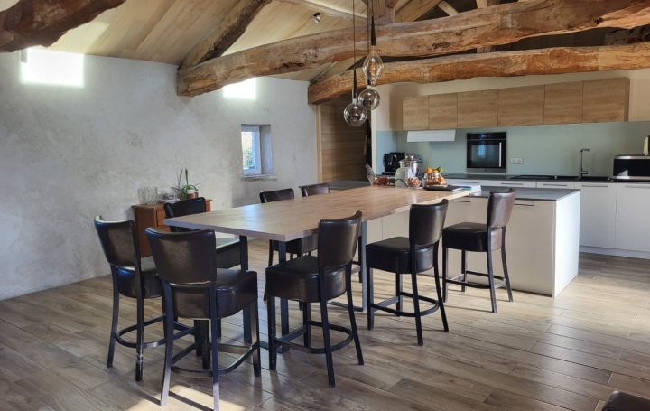 Maison LECTOURE (32700)  185 m2 272 000 € 