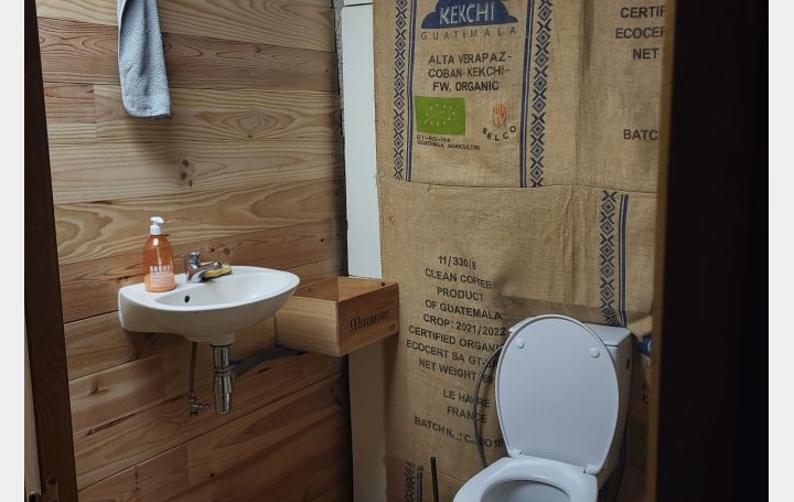 Local commercial LECTOURE (32700)  84 m2 165 000 € 