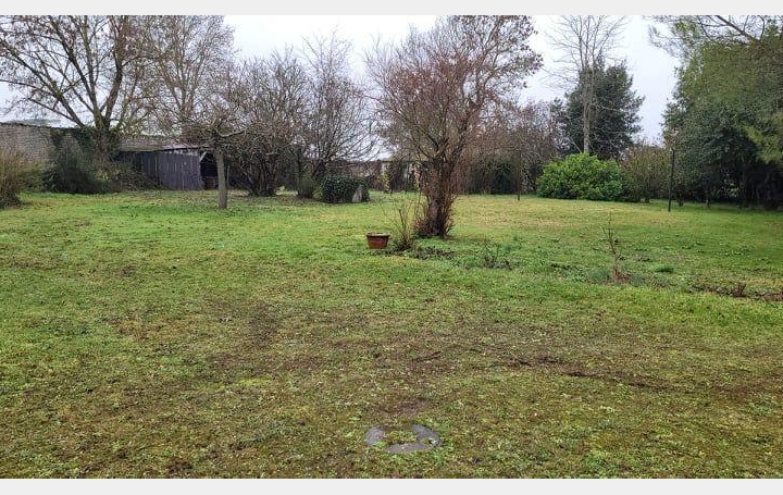 Réseau Immo-diffusion : Terrain  MARSAIS   26 500 € 