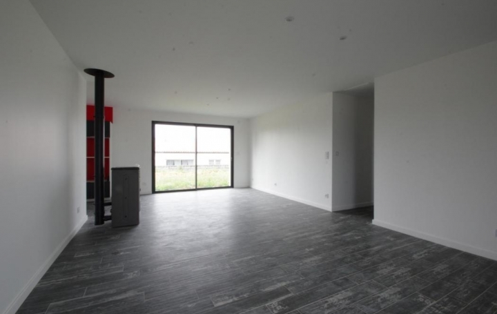 Réseau Immo-diffusion : Maison de village  FERRIERES  94 m2 199 000 € 