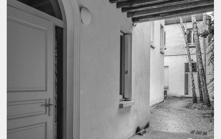 2 Pièces SENS (89100)  29 m2 413 € 