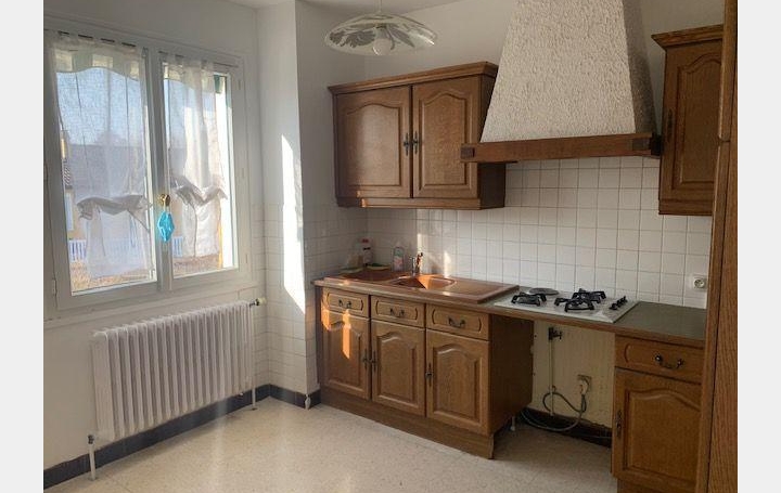 Maison MAILLOT (89100)  119 m2 1 250 € 