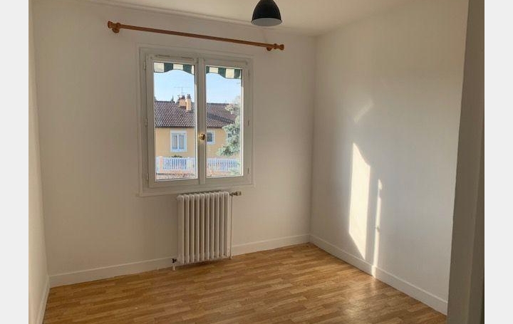 Maison MAILLOT (89100)  119 m2 1 250 € 