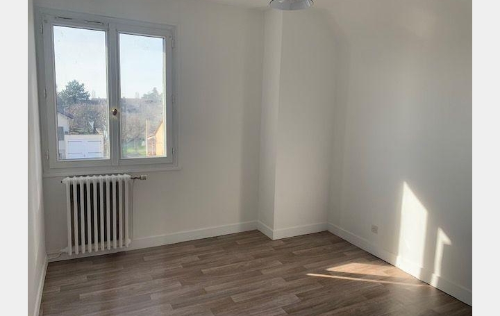 Maison MAILLOT (89100)  119 m2 1 250 € 