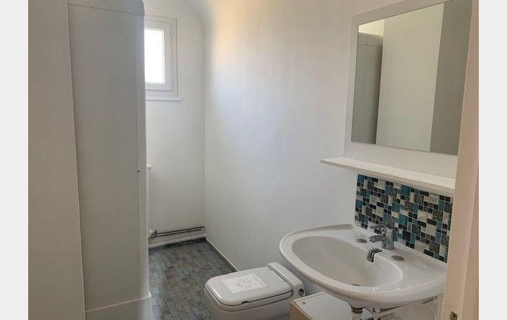 Maison MAILLOT (89100)  119 m2 1 250 € 