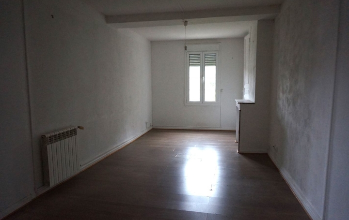 Maison PARON (89100)  57 m2 490 € 