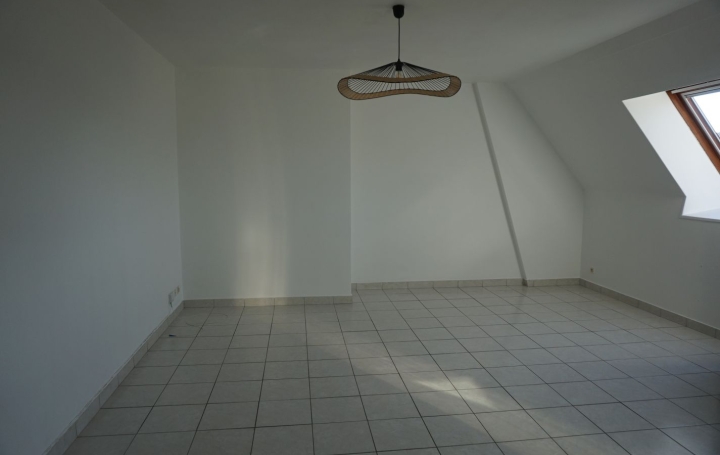 2 Pièces SENS (89100)  38 m2 445 € 