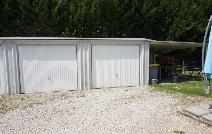 4 Pièces SENS (89100)  99 m2 780 € 