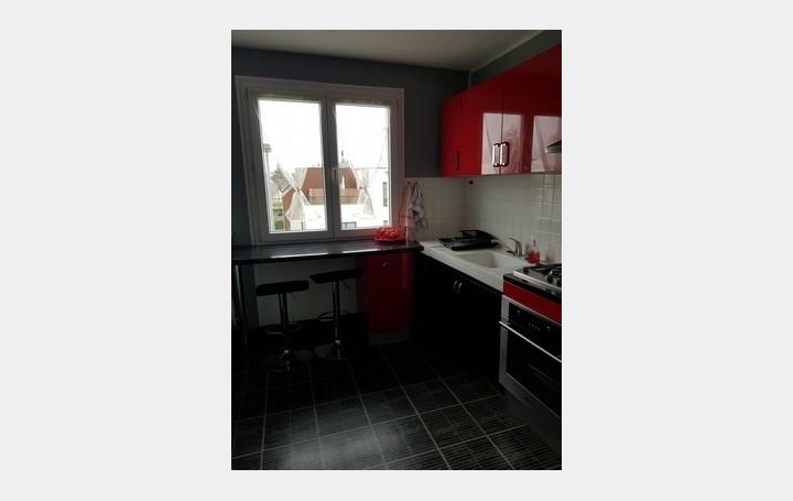 Réseau Immo-diffusion : Appartement P2  ROMILLY-SUR-SEINE  60 m2 450 € 