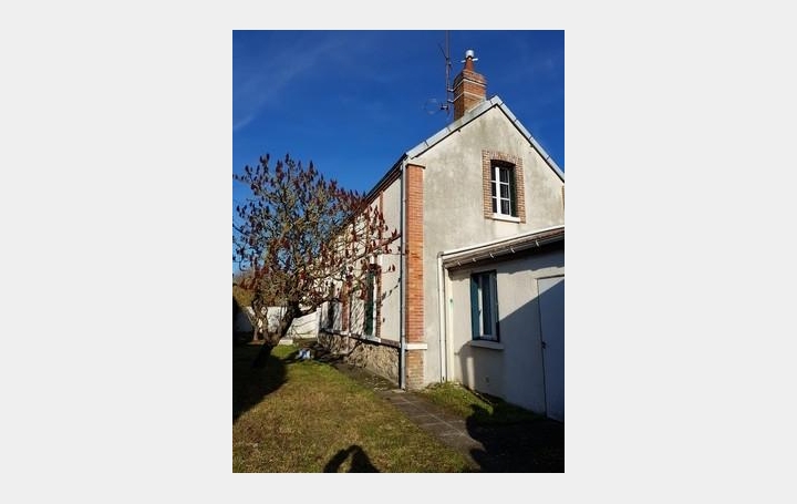 Réseau Immo-diffusion : Maison  MARIGNY-LE-CHATEL  88 m2 550 € 