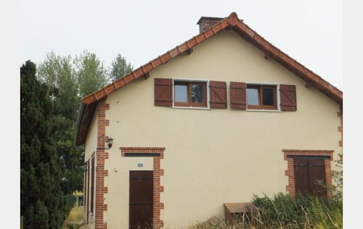 Réseau Immo-diffusion : Maison de village  FAUX-FRESNAY  170 m2 85 500 € 